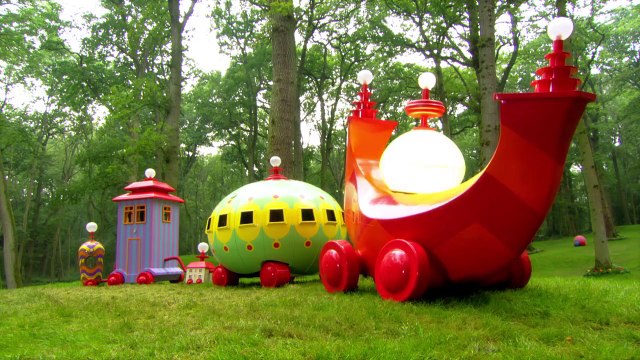 In the Night Garden: Riding in the Ninky Nonk!