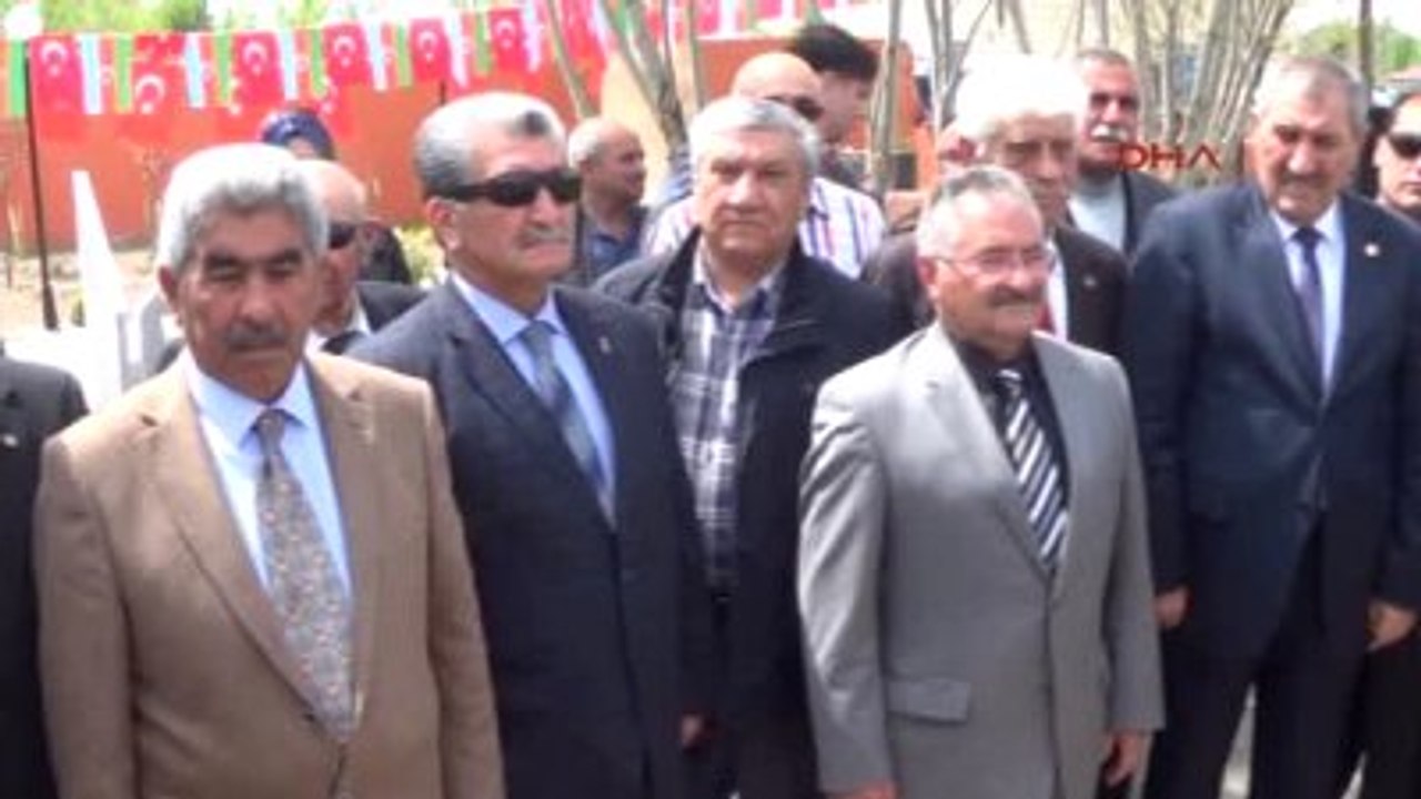 Iğdır- Oba ve Hakmehmet Köylerindeki Onarılan Şehitlik Törenle Açıldı