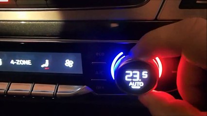 2016 Audi Q7 (in detail)