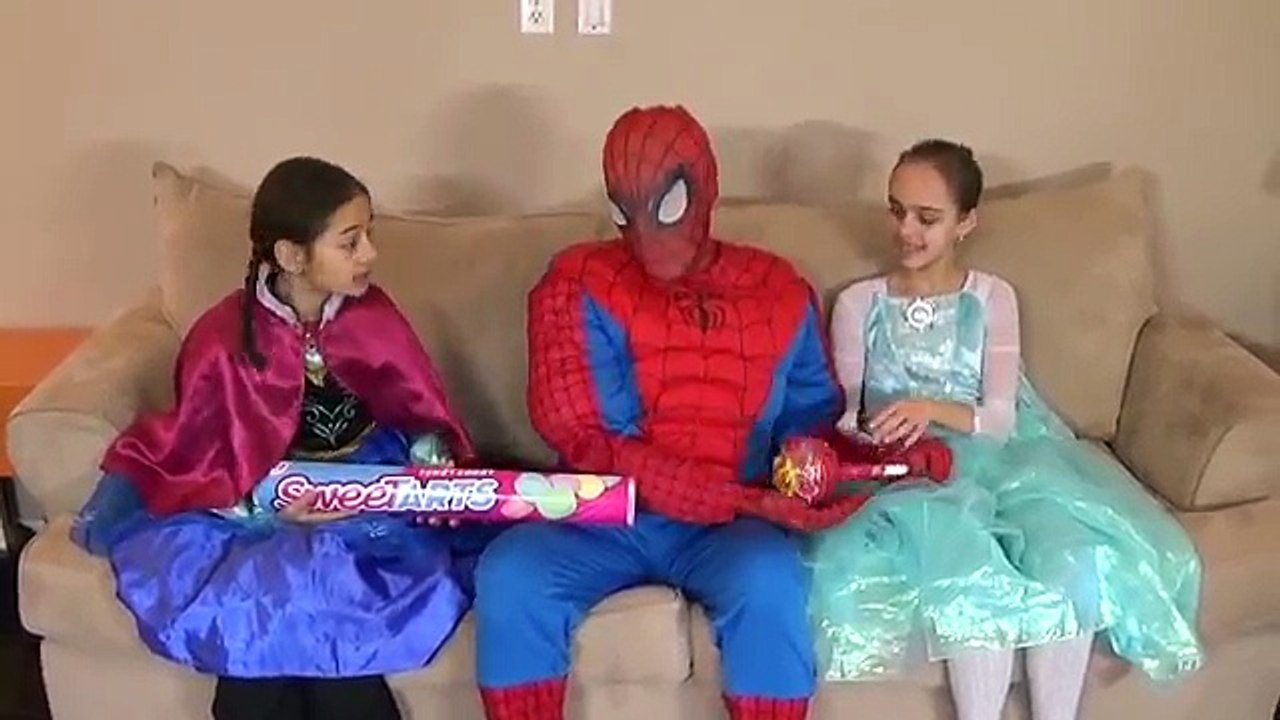 FROZEN ELSA BECOMES A MERMAID! PINK SPIDERGIRL JOKER ANNA SPIDERMAN SUPERHEROES IN REAL LIFE