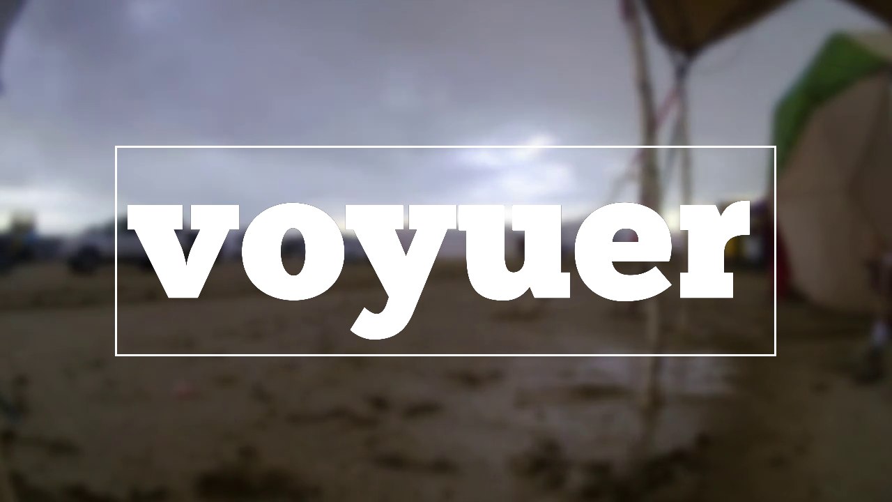 How do you spell voyuer?