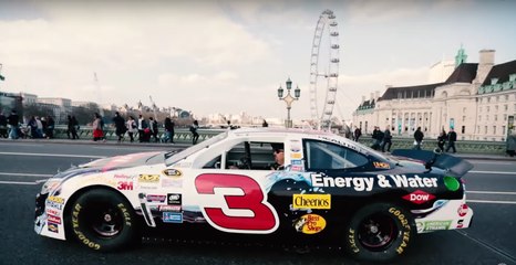 El Chevrolet SS de la NASCAR causa estragos en Londres