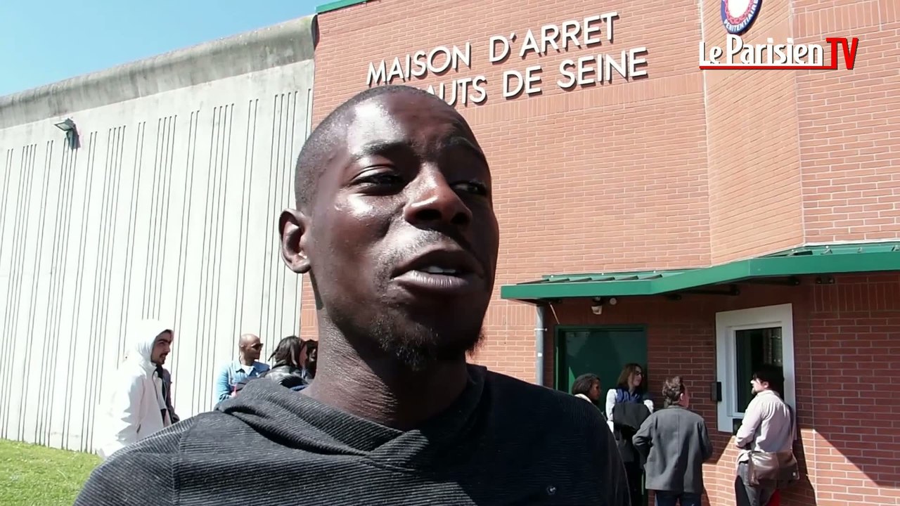 Des détenus de la prison de Nanterre sur la scène du Comedy club