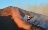 Incredible Firefighter Plane Flying Skills