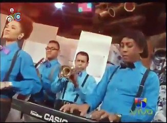 Raymond Y Miguel Presentan  La Canción Para Edilenia Tactuk Al Estilo Chiquito Team Band