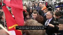 Loi Travail - Emmanuel Macron chahuté par des manifestants dans le Puy-de-Dôme