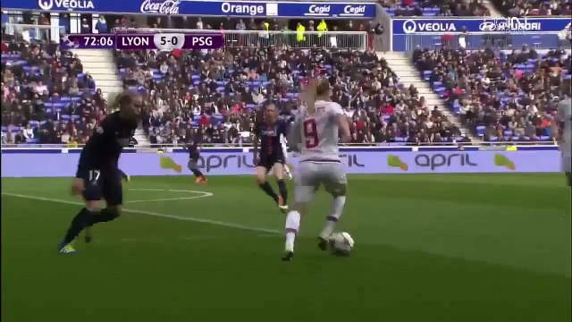 Le but de Louisa Necib en demi finale aller de Ligue des Champions (f), l'OL explose le PSG 7-0 !