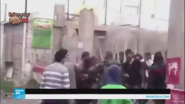 قتلى وجرحى في تفجير سيارة مفخخة في السيدة زينب قرب دمشق