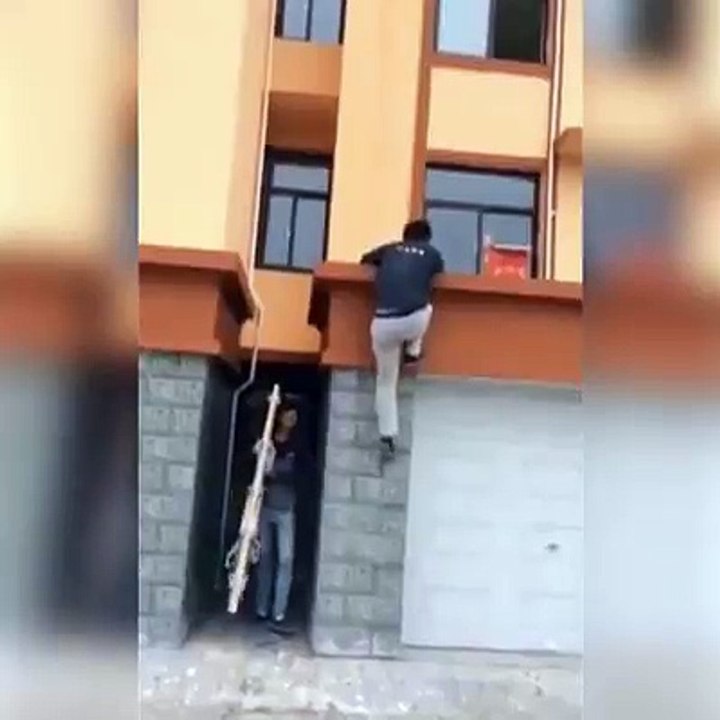 Guy Pulls Off Hilarious Ladder Prank