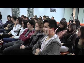Report TV - Agim Hushi, tenori masterclass në Tiranë, u rrëfen përvojën liceistëve