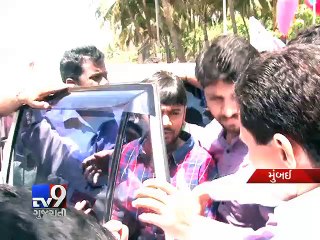 Kanhaiya Kumar says man tried to strangle him on plane, cops dismiss claim - Tv9 Gujarati