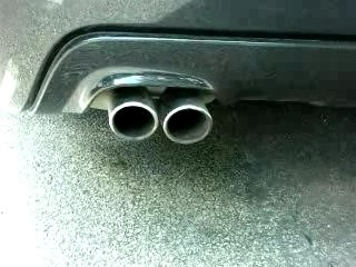 BMW 550i engine sound