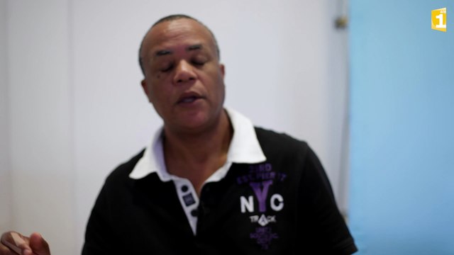 Bande Annonce Droit Dans Les Yeux 25 AVRIL