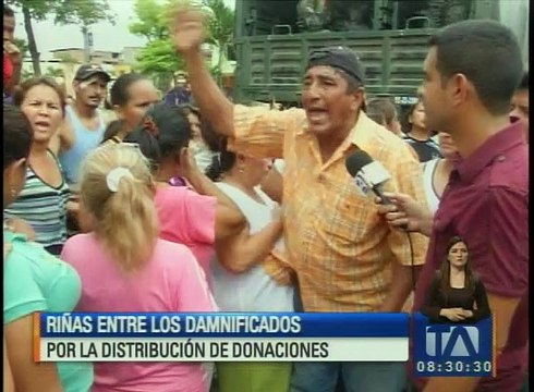 Riñas entre los damnificados por la distribución de donaciones