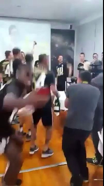 Paul Pogba a du mal à tenir debout