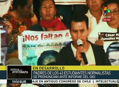 Padres de los 43: No defendemos a maleantes ni apoyamos la tortura