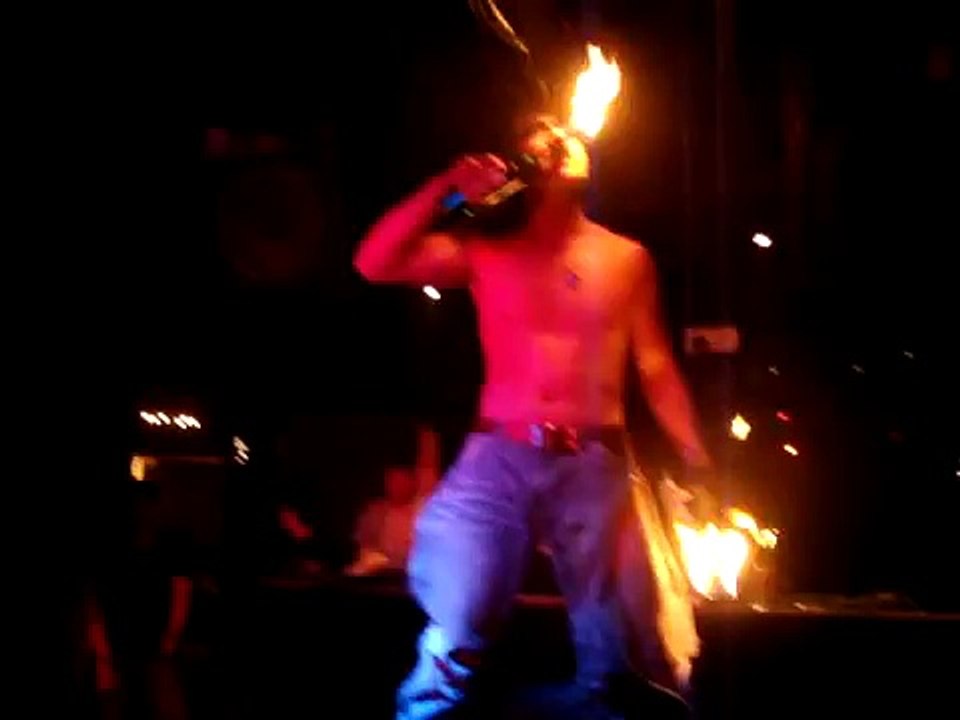 中壢夜店 [漢访] 火舞猛男秀 008.mpg