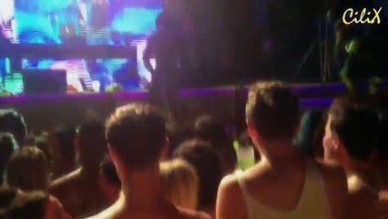 Прыжок в толпу