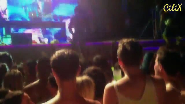 Прыжок в толпу