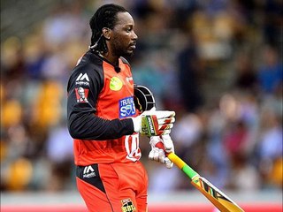 Chris Gayle uses golden bat in Big Bash League 2015