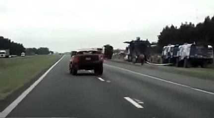 Robby Gordon y su Show con su Hummer finalizando el Dakar 2015