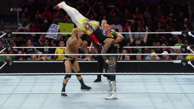 The Usos vs. Luke Gallows & Karl Anderson- Raw, April 25, 2016