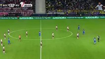 Gestos de Daniel Osvaldo y Cata Díaz a la hinchada de River Boca Juniors vs River Plate 0