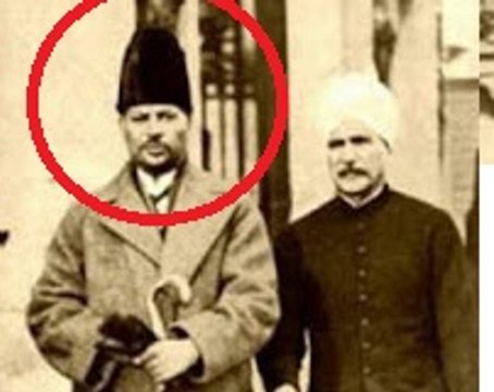 Mujeeb ur Rahman Sahmi ko pata hi na chal saka aur us kay promgram may Ch Mohammad Zafrullah Khan #Qadiani 1st Foreign Minister ka video Clip chal gya 25 April 2016
