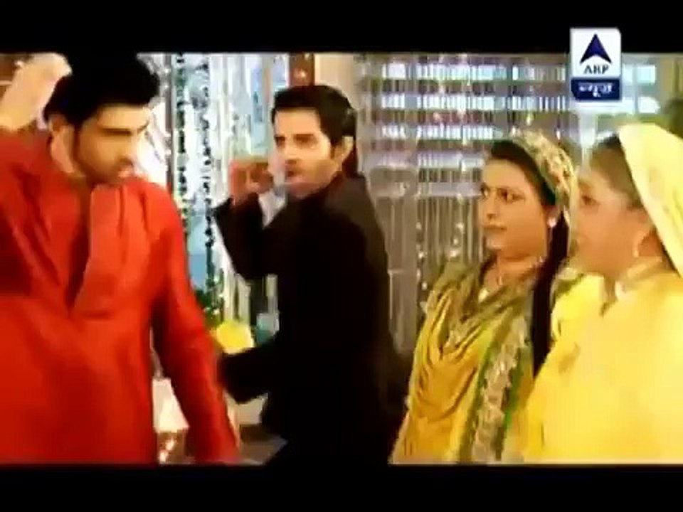behind the scenes Barun Sobti