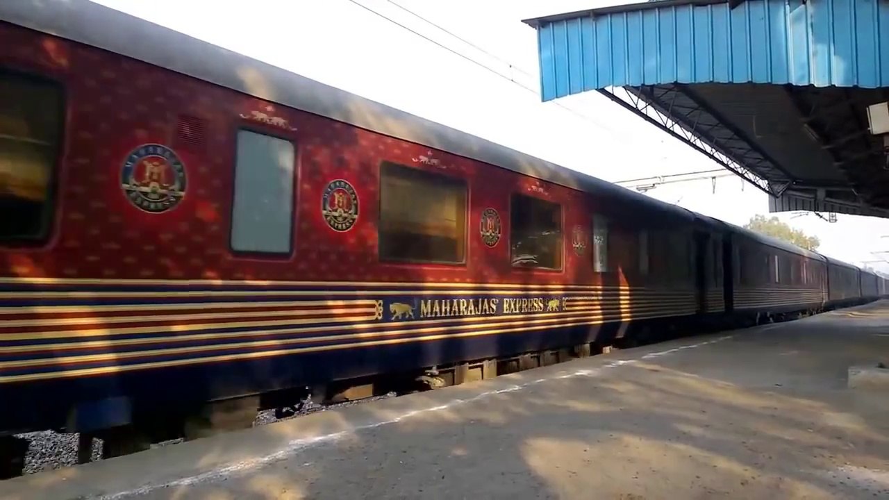 Indian Railways - LATEST Top 5 Luxurious Trains In India 2016