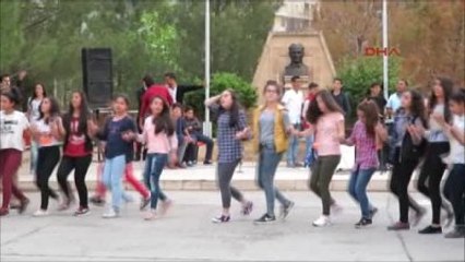 Nusaybin'li Öğrencilere Midyat'ta Sınav Öncesi Moral Etkinliği