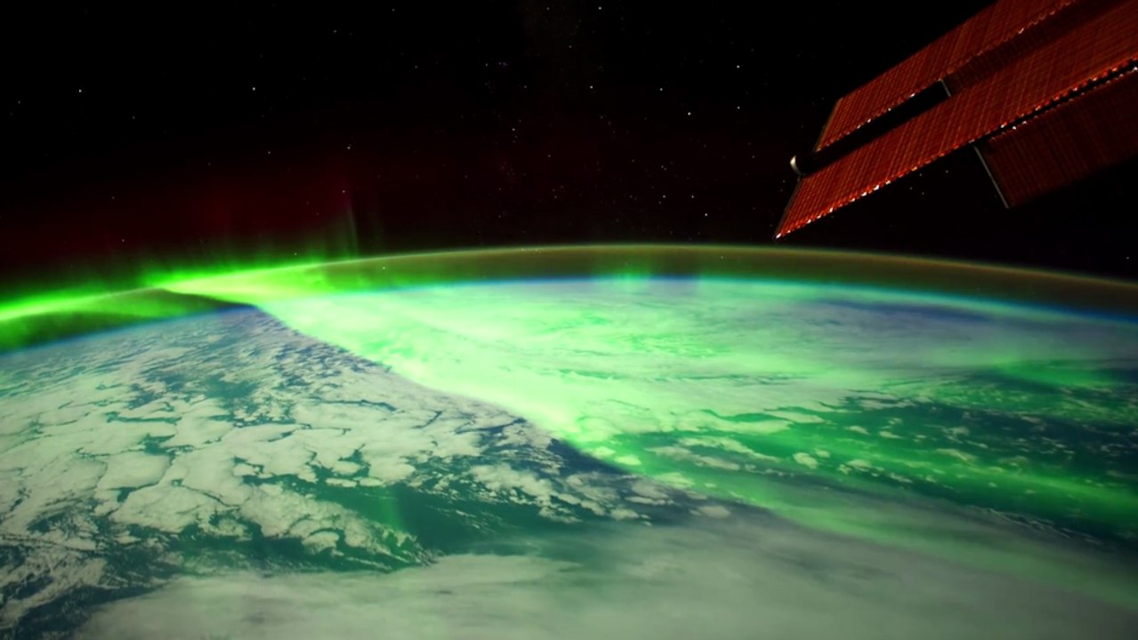 Des aurores boréales filmées depuis l'espace
