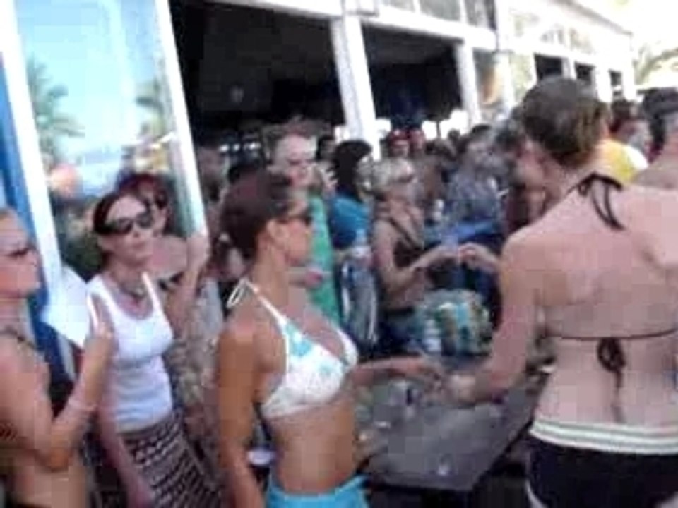 MaX and The Shoes Trouvé !