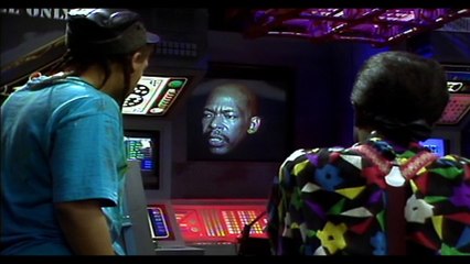 Queeg - Remastered Edition 🎮