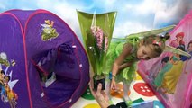 Катя Фея Динь Динь открывает много игрушек в палатке Disney Fairies Tinker Bell a lot of toys