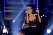 Ariana Grande - Dangerous Woman (On Tonight Show Starring Jimmy Fallon)