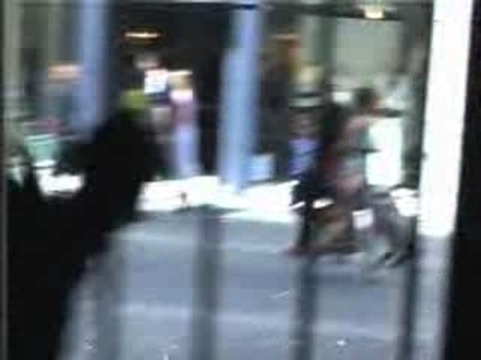 00_fashion_raping_3