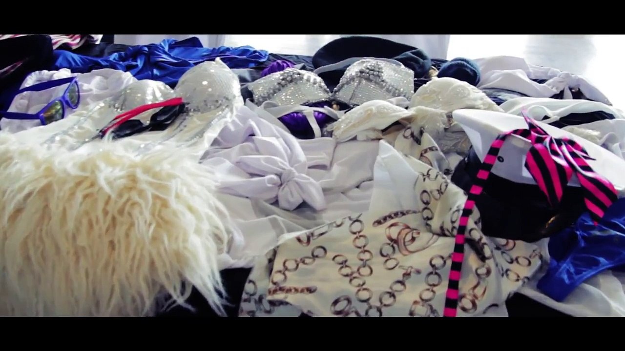 MOCHA GIRLS PLAYBOY PHOTOSHOOT BTS