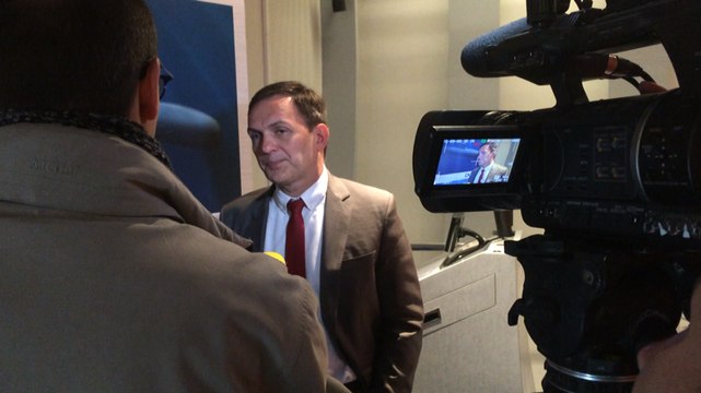 Contrat DCNS-Australie : réaction d'Alain Morvan, directeur du site de Cherbourg