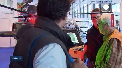 Repülő kerekesszékek és ejtőernyős jetek - AERO Friedrichshafen 2016