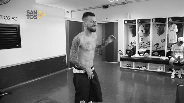 Bastidores do Santos antes da semifinal mostra bom humor e profecias de jogadores