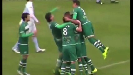 Compostela - Coruxo Incredible hit among fellow in celebration of a goal