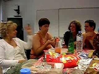 L'eau des moules me mouillent les coudes