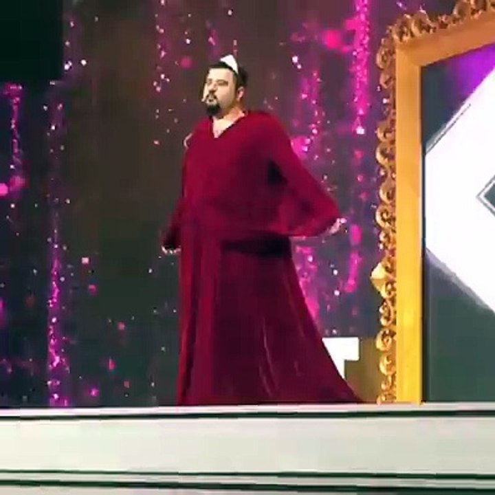 Tahir Shah's son on stage for the first time. Angel , eye to eye