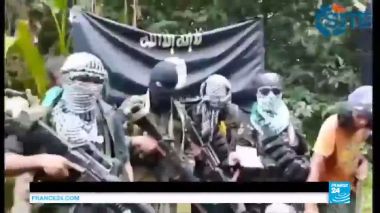 Canadian hostage: Trudeau confirms decapitation of tourist by Philippine extremists