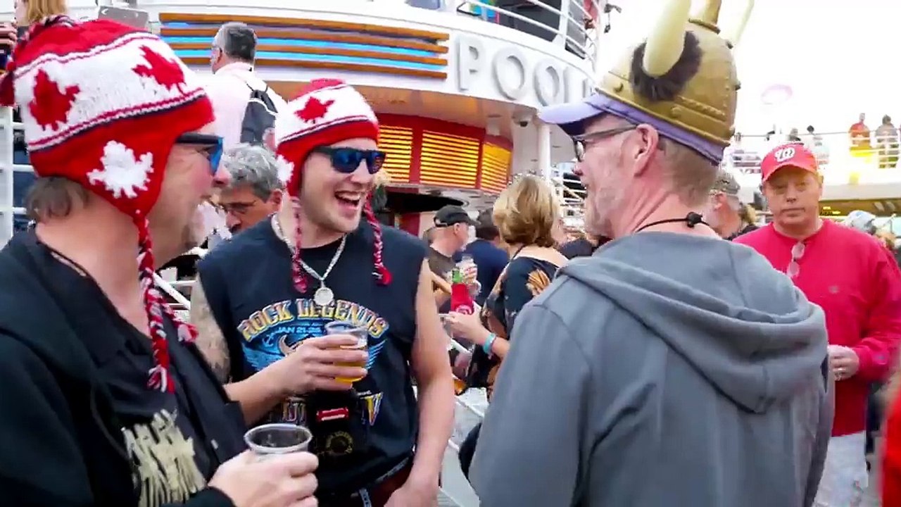 Thousands of heavy metal fans make waves on Rock Legends Cruise
