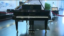 Piano performs songs by jazz legend Oscar Peterson