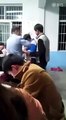 Quand cinq étudiants chinois tabassent leur enseignant