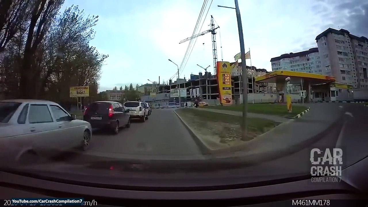 Car Crash Compilation # 710 - April 2016 (English Subtitles)