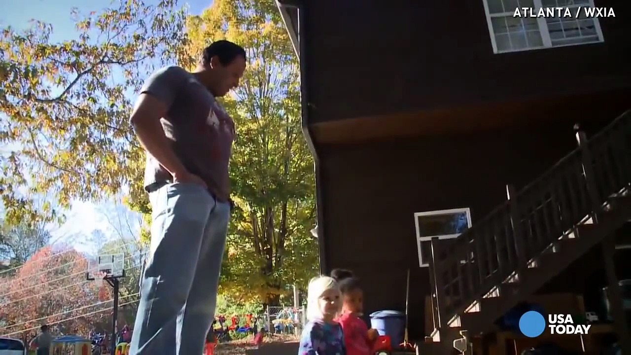 On dirait un papa et sa fille, mais lorsqu'on découvre leur secret? INCROYABLE!